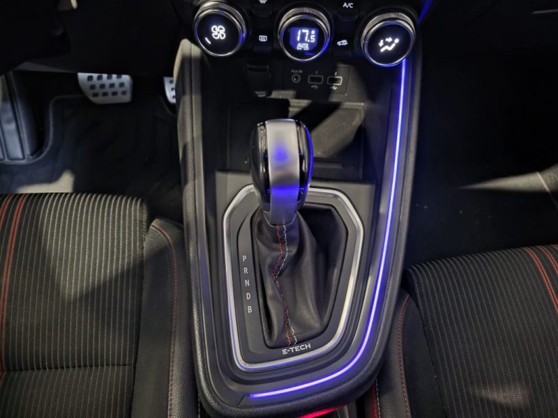 RENAULT CLIO V E-Tech 140 - 21 R.S. Line