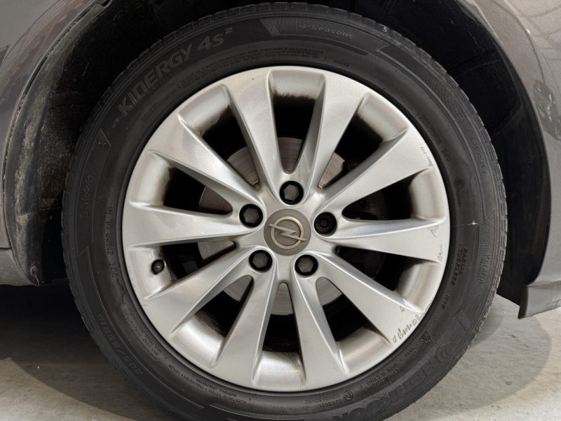   OPEL MERIVA 1.4 Turbo - 120 ch Twinport Start/Stop Cosmo Pack - MOTEUR A CHAINE - 2 EME MAIN