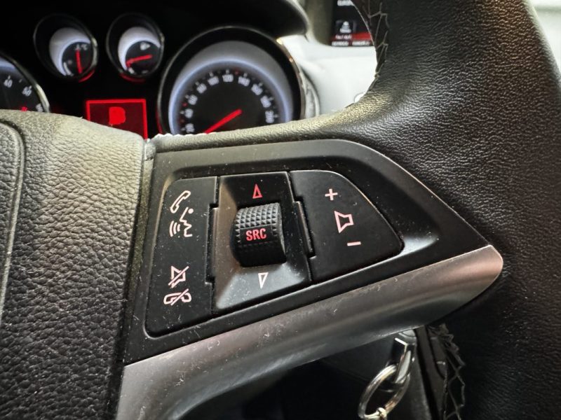   OPEL MERIVA 1.4 Turbo - 120 ch Twinport Start/Stop Cosmo Pack - MOTEUR A CHAINE - 2 EME MAIN