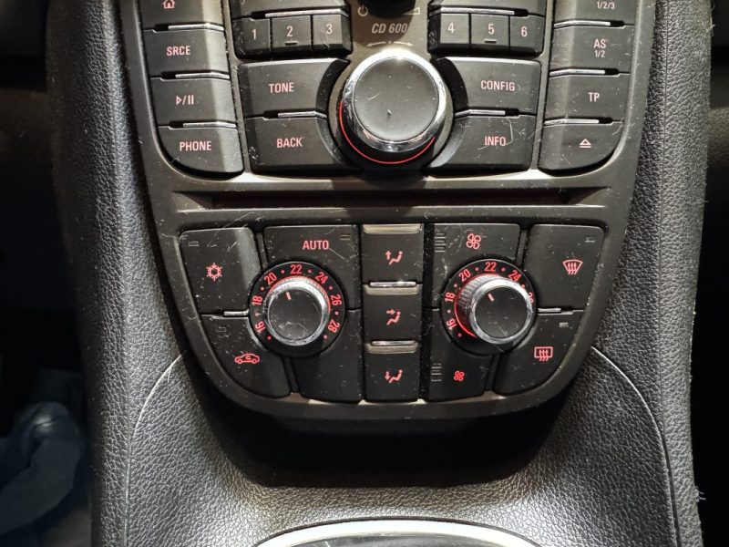   OPEL MERIVA 1.4 Turbo - 120 ch Twinport Start/Stop Cosmo Pack - MOTEUR A CHAINE - 2 EME MAIN