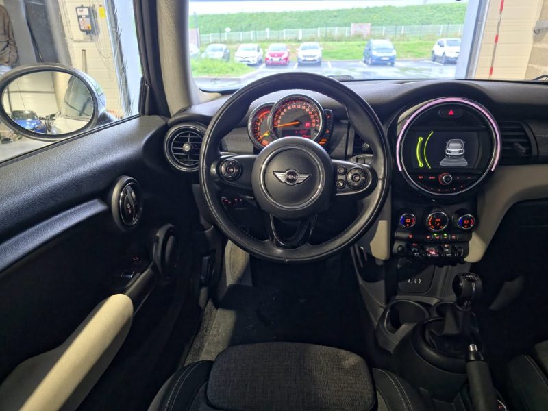 MINI HATCH 3 PORTES F56 Cooper D 116 ch Pack Red Hot Chili