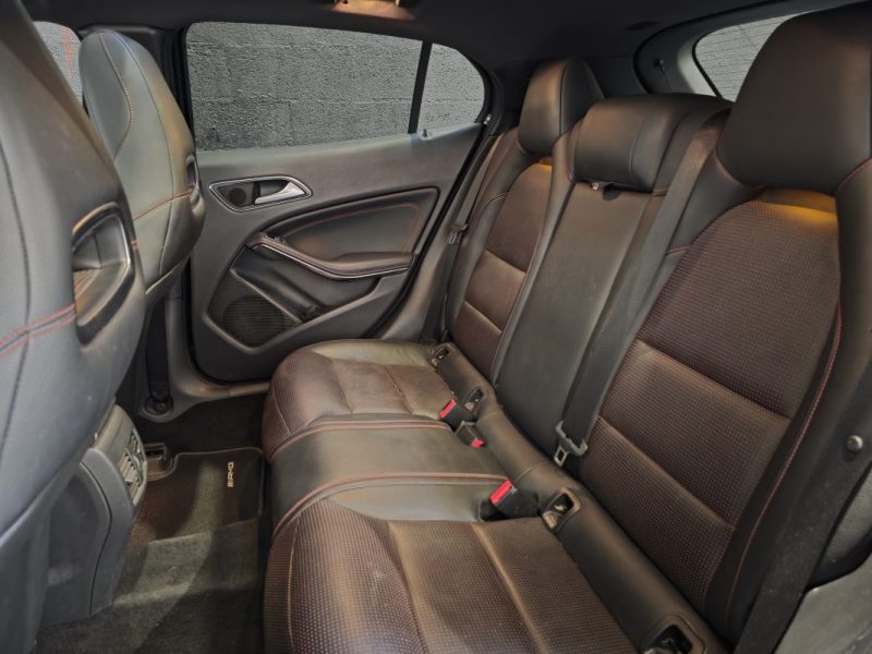 MERCEDES CLASSE GLA 250 4-Matic Fascination 7-G DCT A