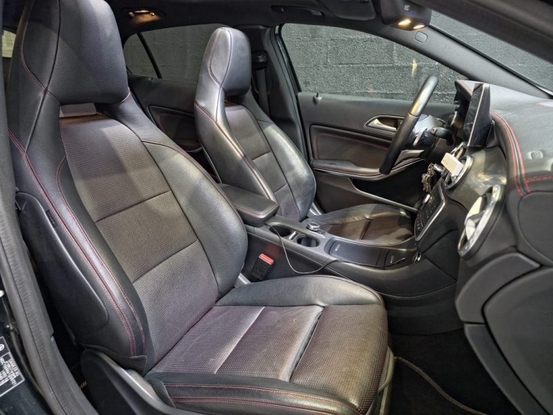 MERCEDES CLASSE GLA 250 4-Matic Fascination 7-G DCT A