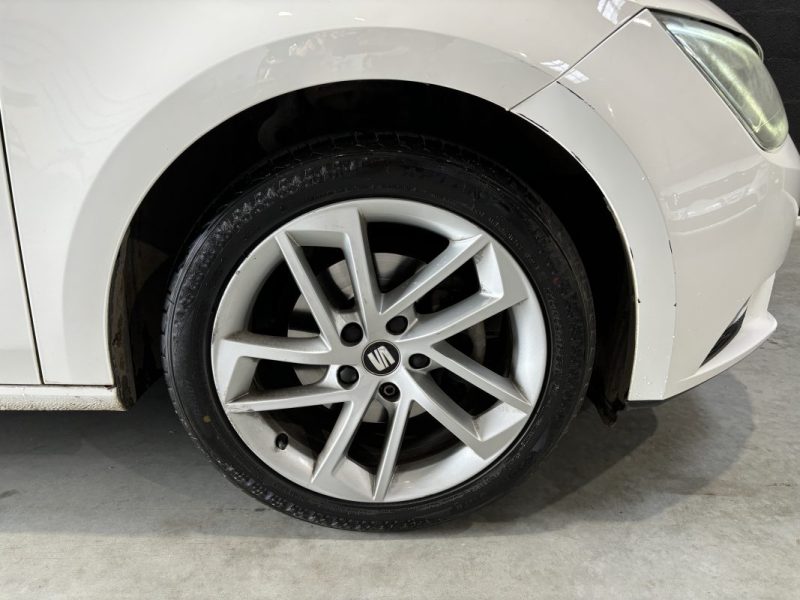 SEAT LEON ST 1.4 TSI 122 - Kit distribution remplacé