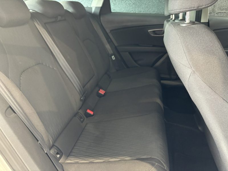 SEAT LEON ST 1.4 TSI 122 - Kit distribution remplacé