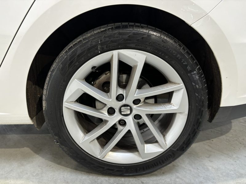 SEAT LEON ST 1.4 TSI 122 - Kit distribution remplacé