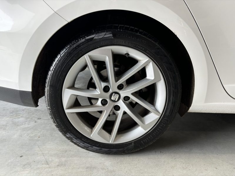 SEAT LEON ST 1.4 TSI 122 - Kit distribution remplacé