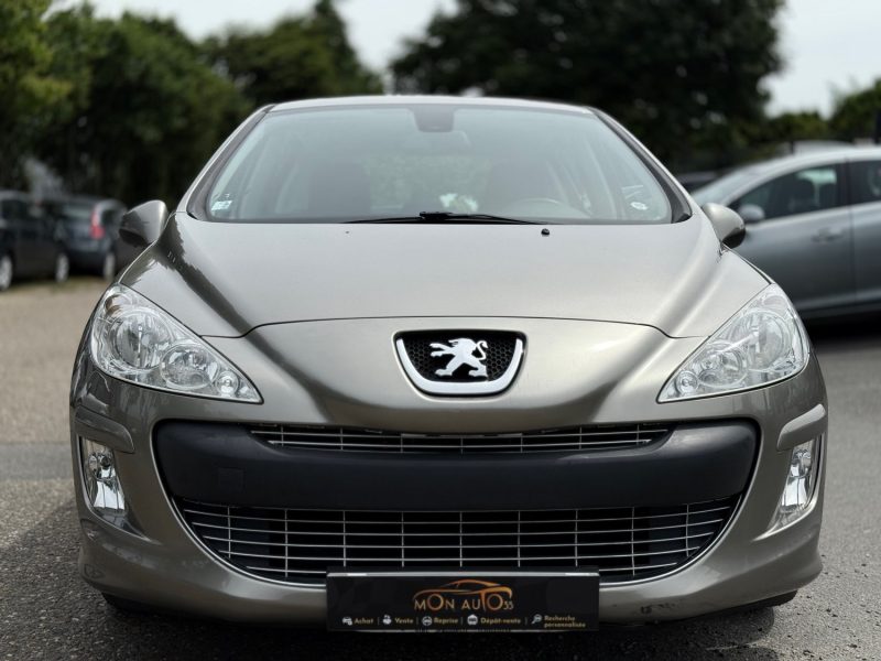 PEUGEOT 308 2010