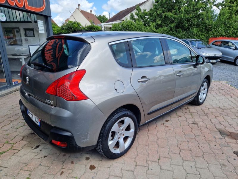 PEUGEOT 3008 1.6L HDi 110cv PREMIUM / Révisée&Garantie