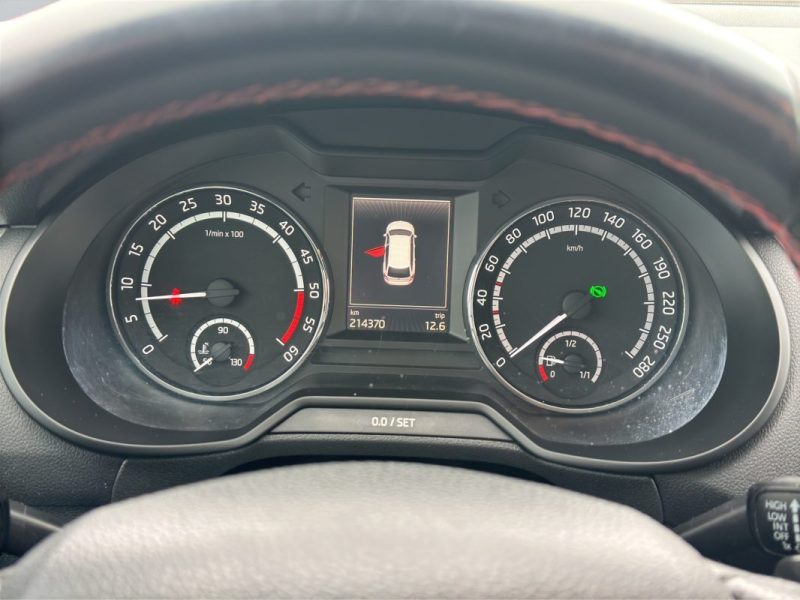 SKODA OCTAVIA III 2.0 TDI 184 RS DSG6