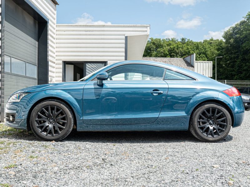 AUDI AUDI TT 2006