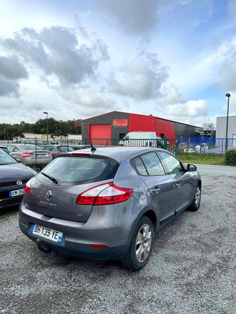 RENAULT MEGANE III  2011