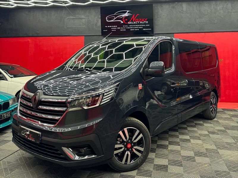 MINIBUS RENAULT TRAFIC 2.0 BLUE DCI - 9 PLACES 