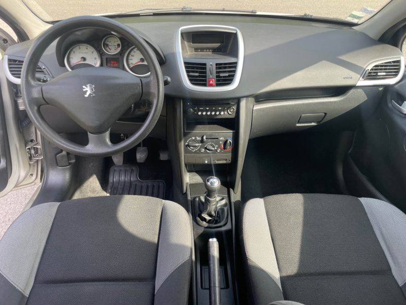 PEUGEOT 207 STYLE 1.4i 95CV