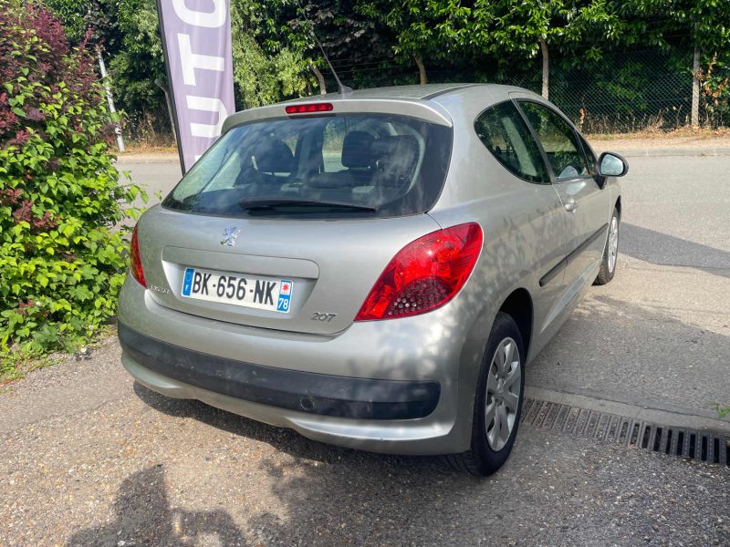 PEUGEOT 207 STYLE 1.4i 95CV