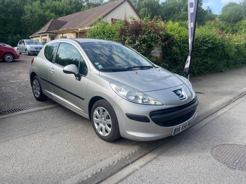 PEUGEOT 207 STYLE 1.4i 95CV