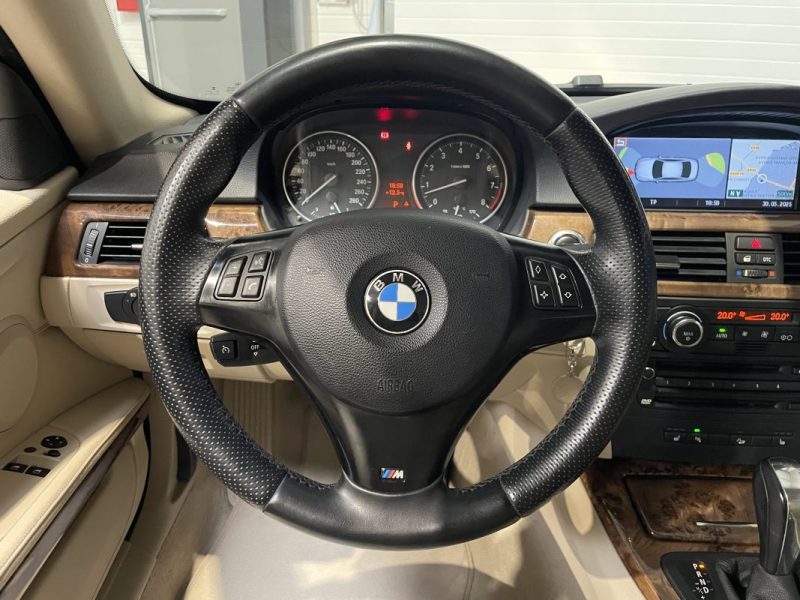 BMW Série 3 E92 335Xi BVA - Suivi D'entretien Complet 