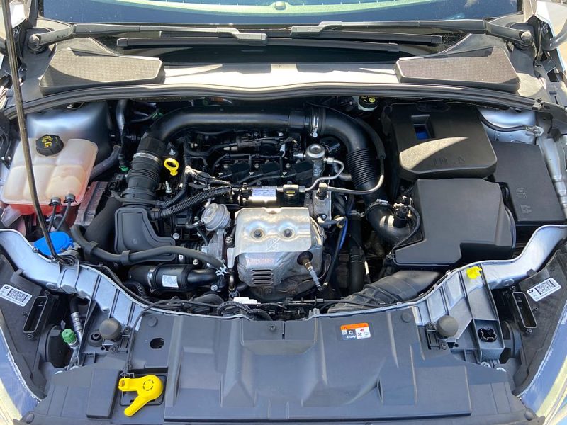 FORD FOCUS 1.0i 125CV TITANIUM 