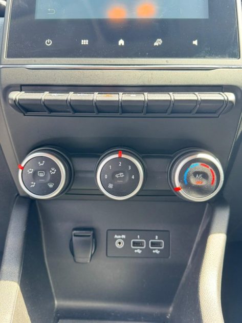 Renault Clio 5 1.0 Tce 90cv / Distribution Ok / CT OK / Révisée 