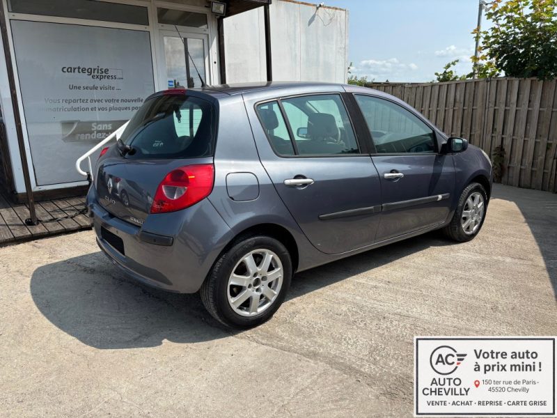 RENAULT CLIO 1.6i 16V BVA CLIM REGULATEUR