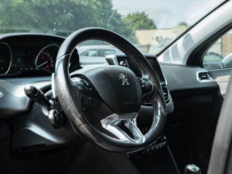 PEUGEOT 2008 2014