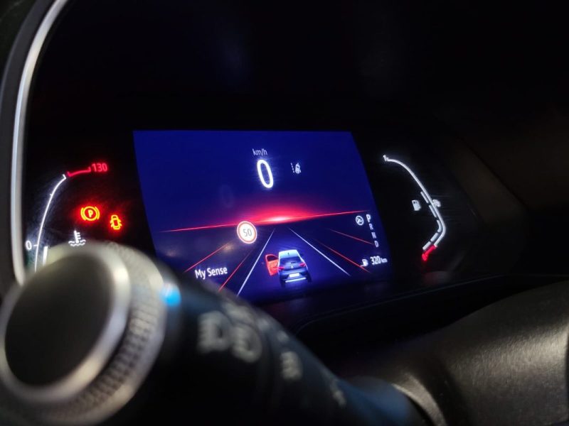 RENAULT CLIO 1.3 TCE 130cv RS LINE / ECLAIRAGE D'AMBIANCE / APPLE CARPLAY / SUIVI RENAULT