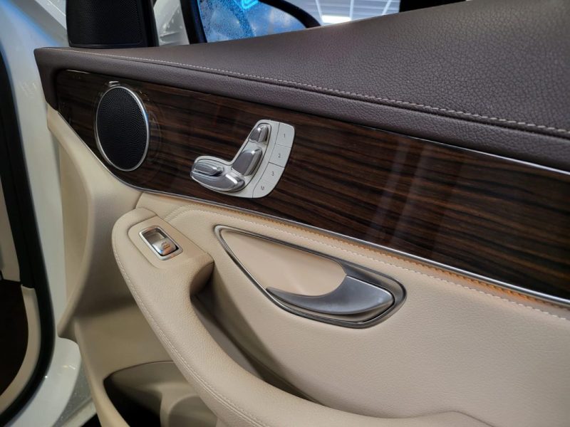 MERCEDES CLASSE GLC 250D 4-MATIC 204CH FASCINATION / SUIVI MERCEDES / TOIT PANO / TETE-HAUTE / SIEGE