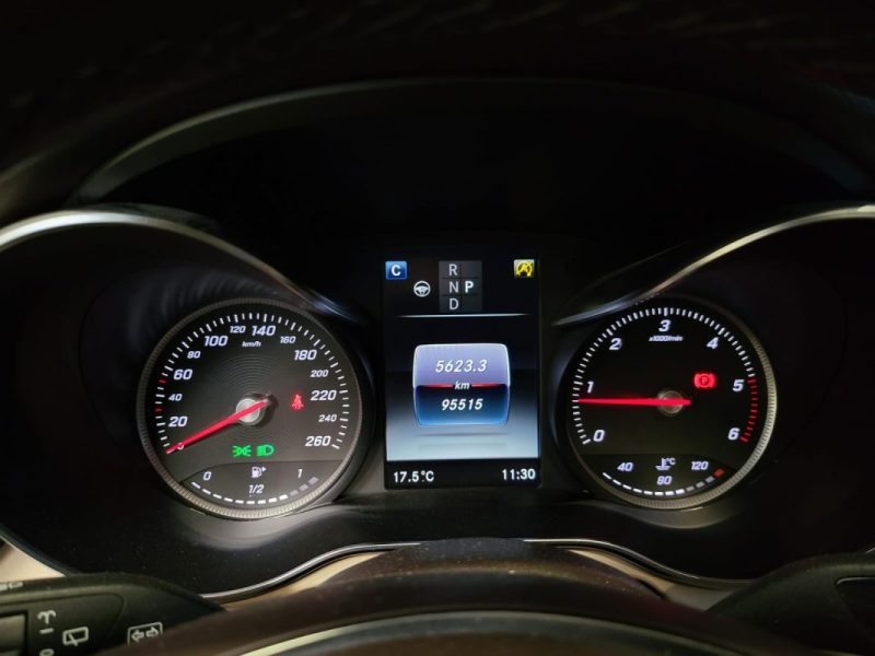 MERCEDES CLASSE GLC 250D 4-MATIC 204CH FASCINATION / SUIVI MERCEDES / TOIT PANO / TETE-HAUTE / SIEGE