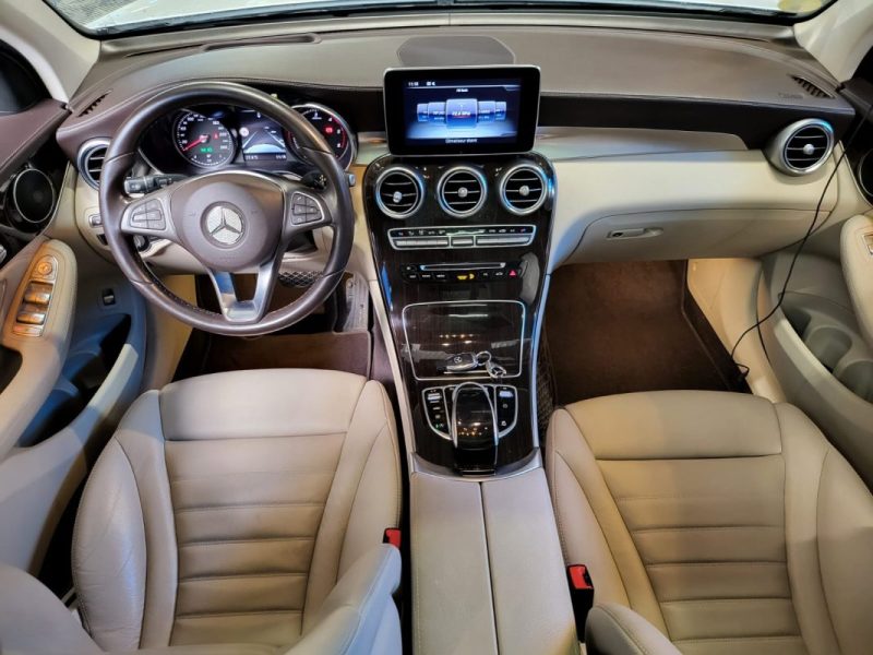 MERCEDES CLASSE GLC 250D 4-MATIC 204CH FASCINATION / SUIVI MERCEDES / TOIT PANO / TETE-HAUTE / SIEGE