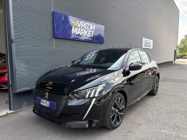 PEUGEOT 208  1.5 BLUEHDI 100 GT PACK - Suivi d'entretien Peugeot - Toit panoramique