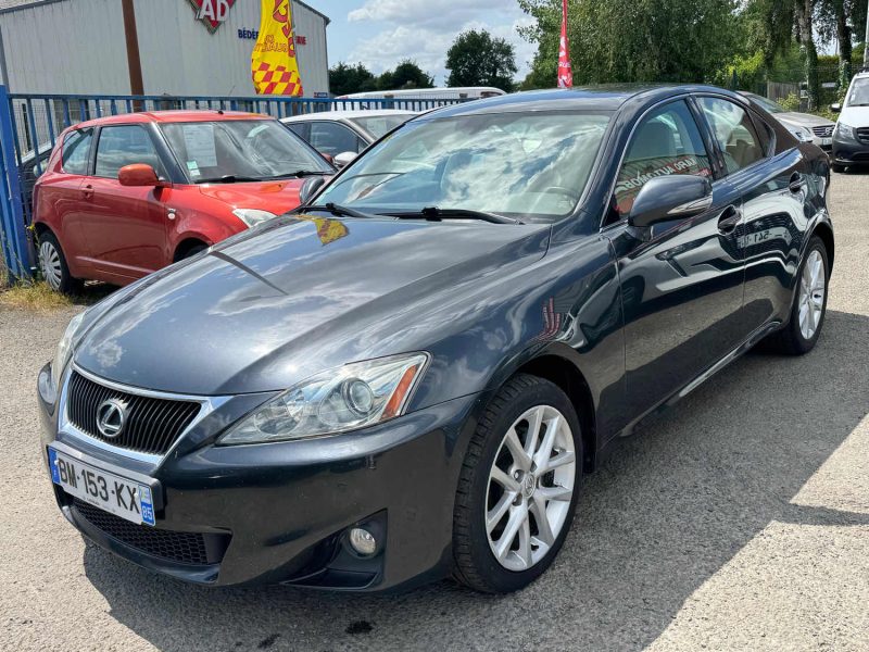 LEXUS IS200 2.2D 150CH 2011