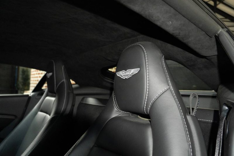 Aston Martin V8 Vantage ( 4.0L 510 ch ) Origine France - Echappement Quicksilver