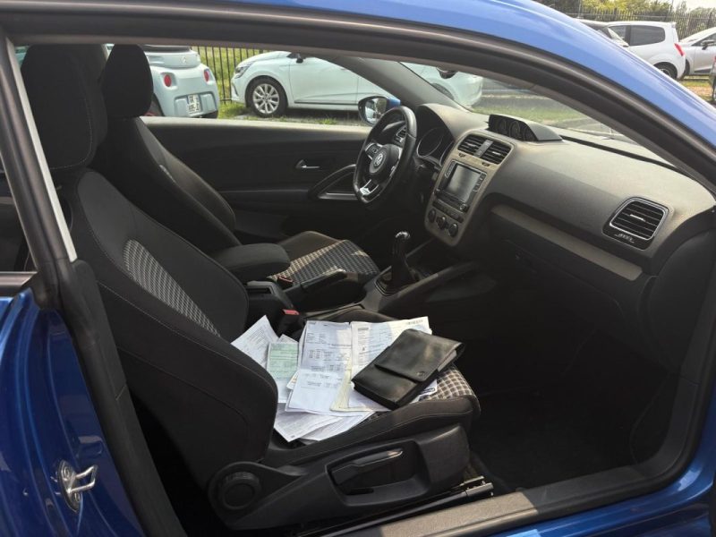 VOLKSWAGEN SCIROCCO 2016