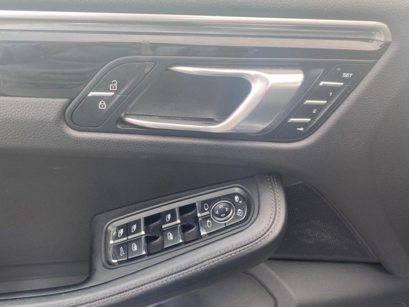 PORSCHE MACAN S 2019