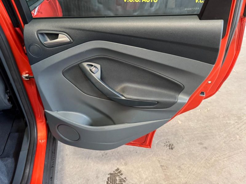 FORD C-MAX 1.6 TDCi 95ch FAP Trend 