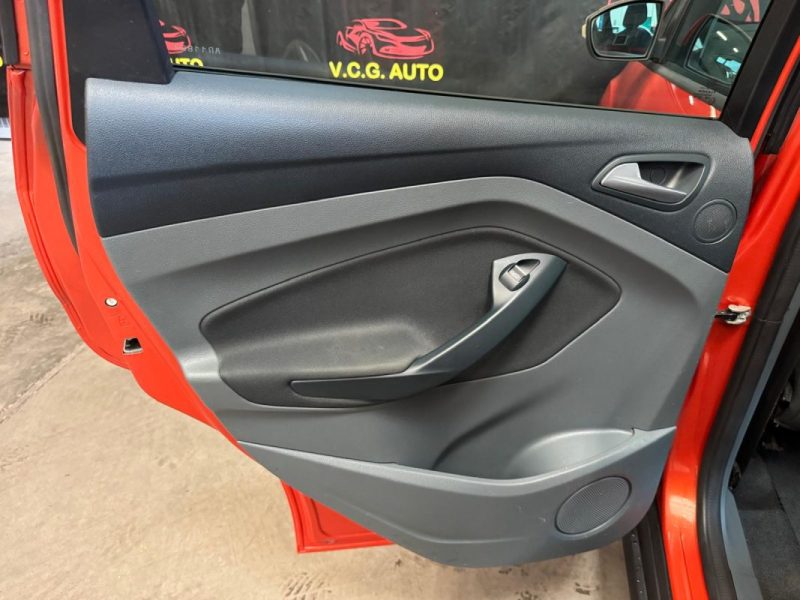 FORD C-MAX 1.6 TDCi 95ch FAP Trend 