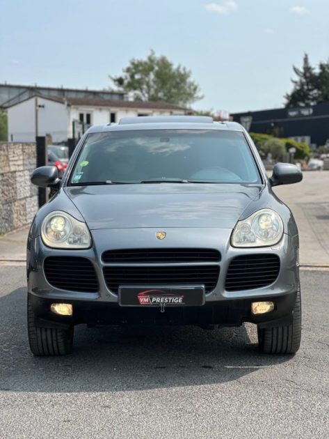 PORSCHE CAYENNE 2003