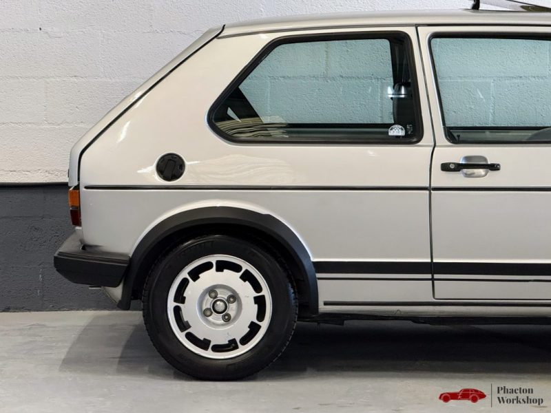 VOLKSWAGEN GOLF I GTI 1983