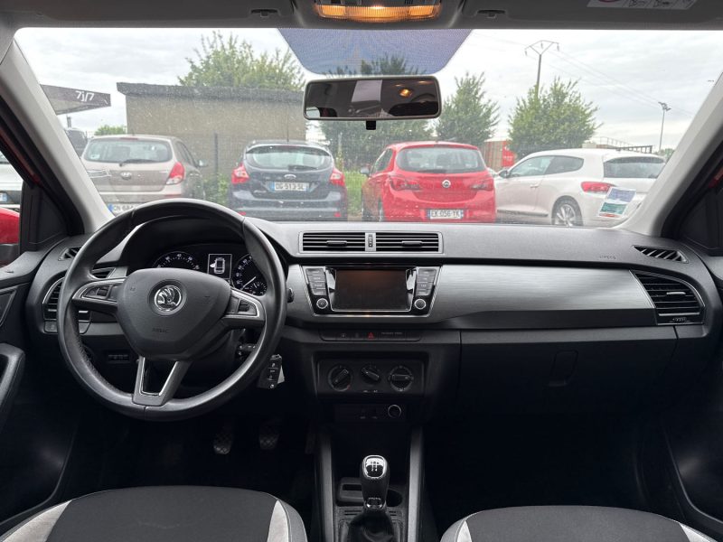 SKODA FABIA COMBI  2016