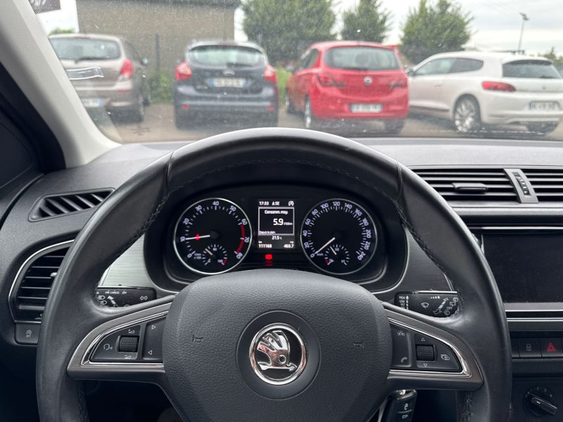 SKODA FABIA COMBI  2016