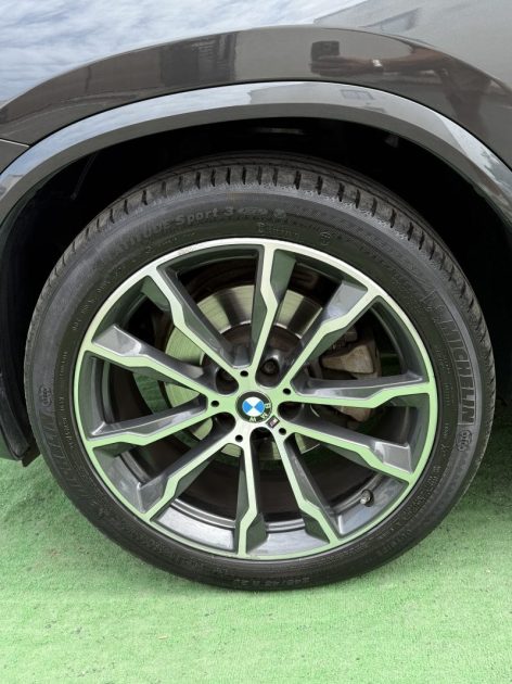 B.M.W. SERIE X 2020