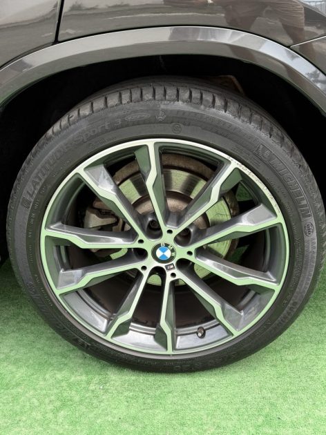 B.M.W. SERIE X 2020
