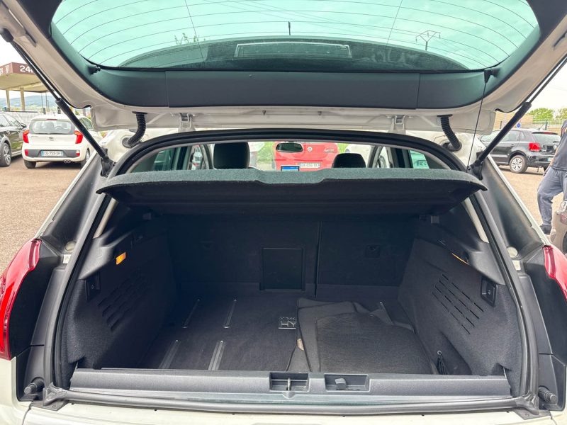 PEUGEOT 3008 HYbrid4 2.0 HDi 163ch ETG6 + Electric 37ch