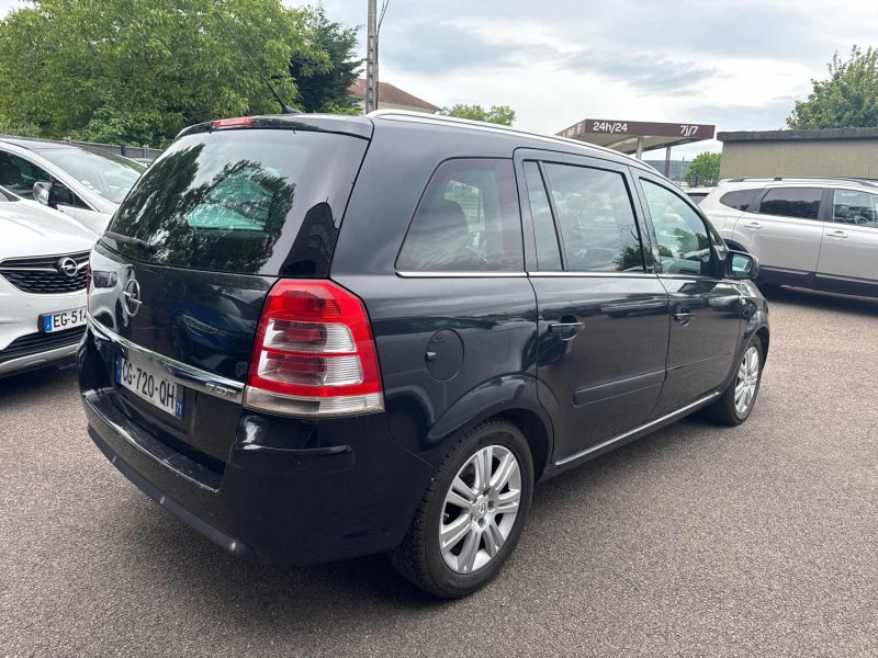 OPEL ZAFIRA 2012
