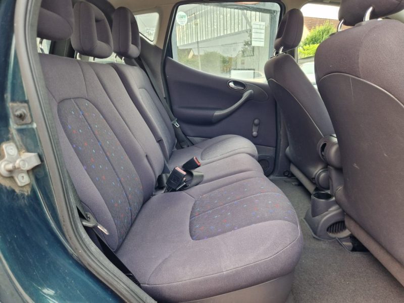 MERCEDES CLASSE A 140 1L4 i 82cv 1ere main *CLIM* / GARANTIE&REVISE