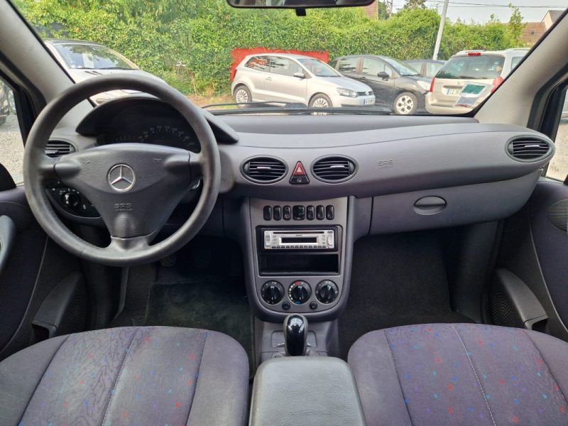 MERCEDES CLASSE A 140 1L4 i 82cv 1ere main *CLIM* / GARANTIE&REVISE