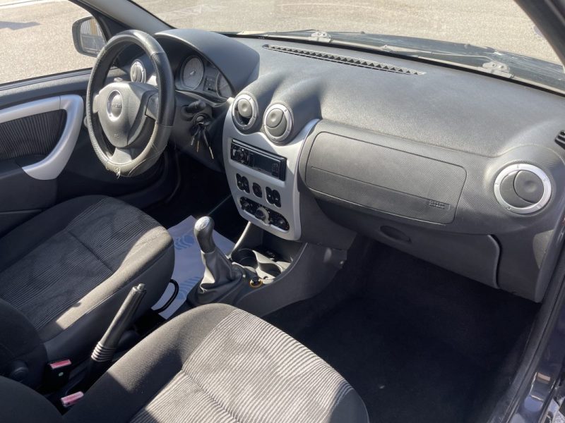 DACIA SANDERO 2010