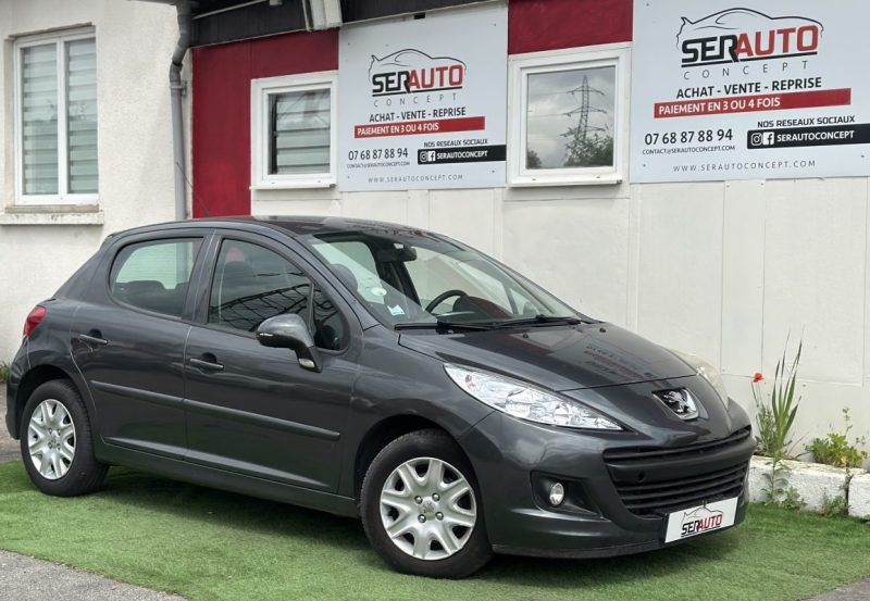 PEUGEOT 207 2010