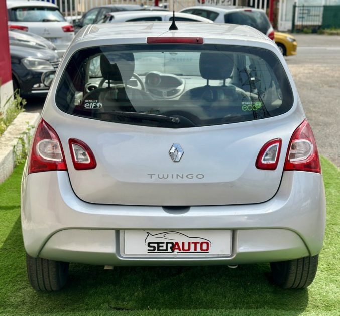 RENAULT TWINGO II 2013