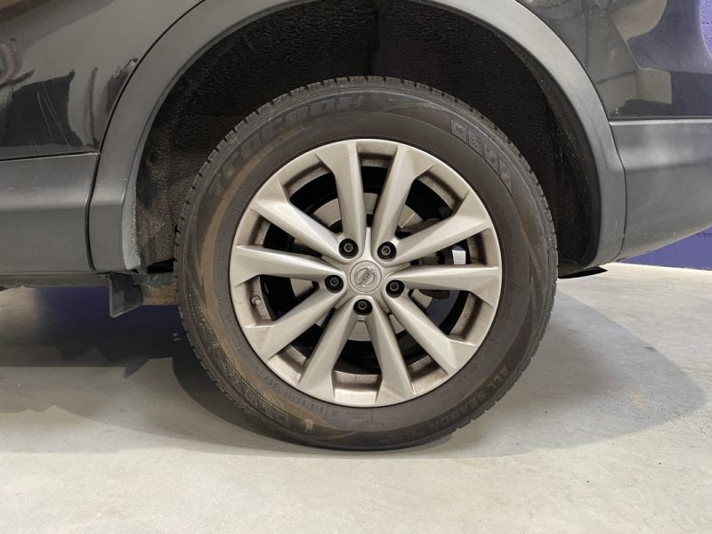 NISSAN QASHQAI 1.2 DIG-T 2WD N-CONNECTA X-TRONIC 